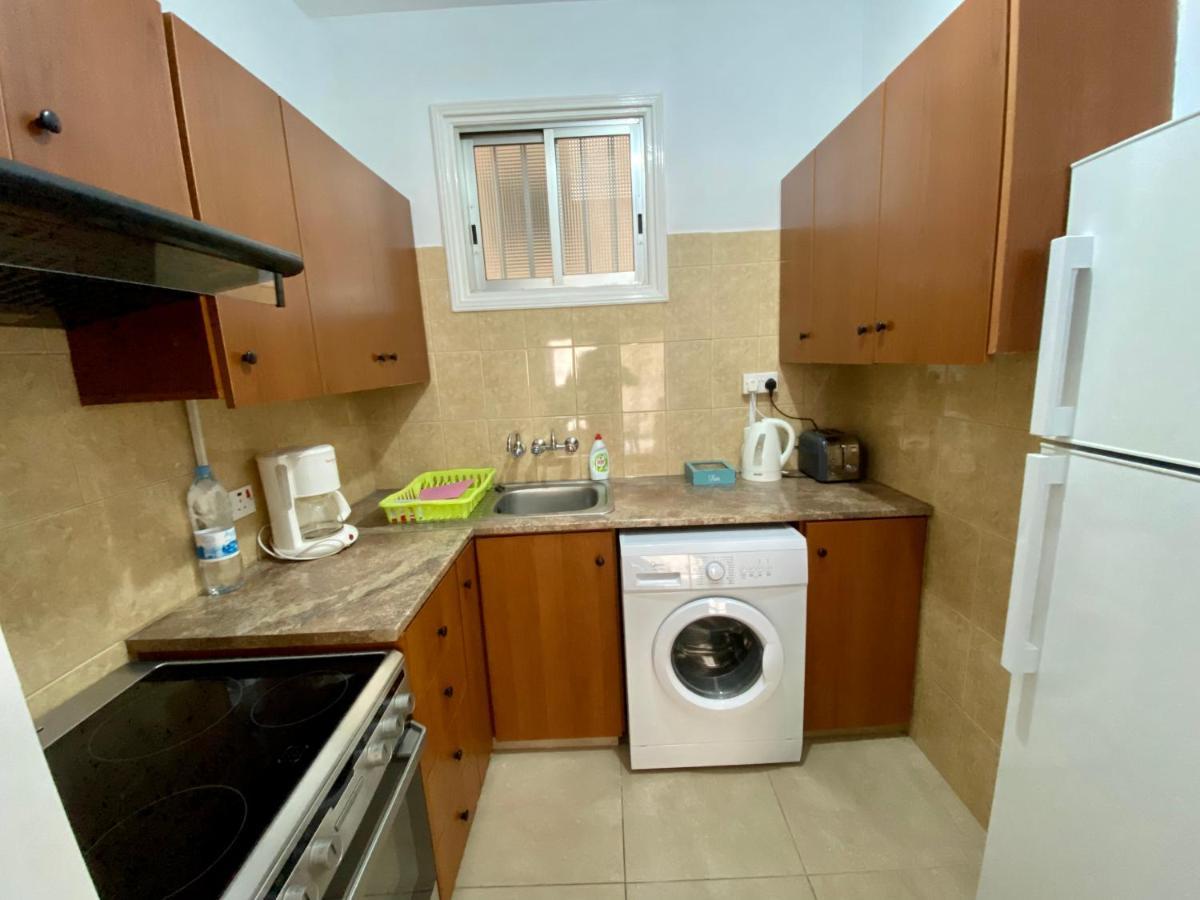 Kontheo Elli Ground Apt 2 Near The Beach Apartment Larnaca Exterior foto